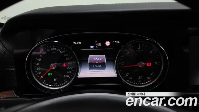 Mercedes-Benz E-Класс 2017 thumb 8
