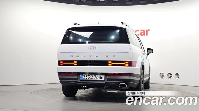Hyundai Santa Fe 2025 thumb 4