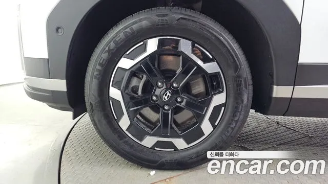 Hyundai Santa Fe 2025 thumb 5