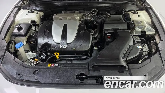 Hyundai Grandeur 2017 thumb 6