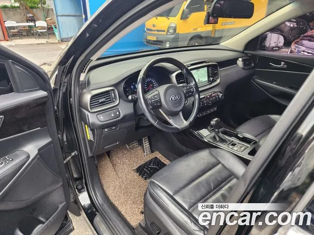 Kia Sorento 2017 thumb 8