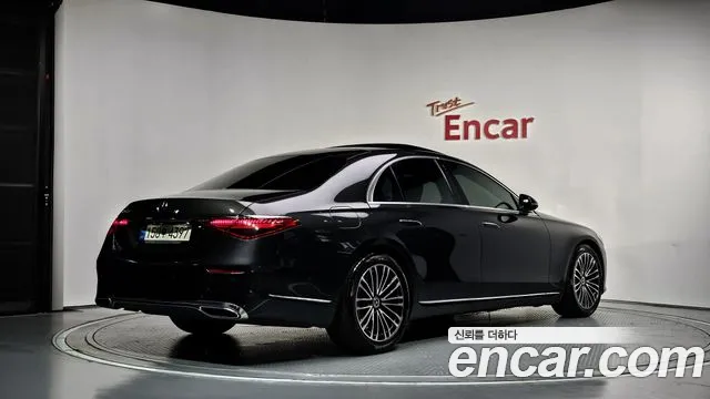 Mercedes-Benz S-Класс 2021 thumb 2