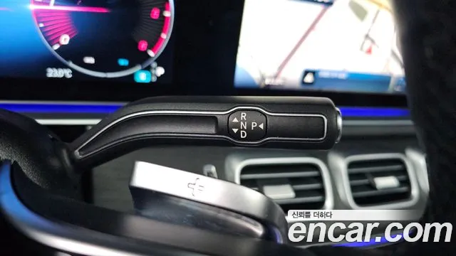 Mercedes-Benz GLE 2024 thumb 9