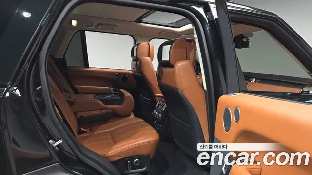 Land Rover Range Rover 2017 thumb 10