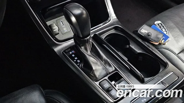 Hyundai Grandeur 2017 thumb 9