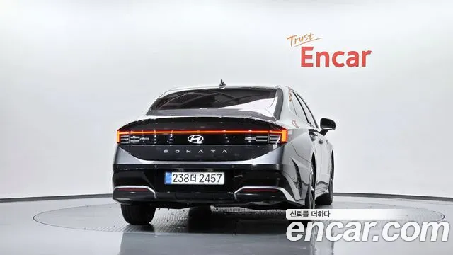 Hyundai Sonata 2025 thumb 4