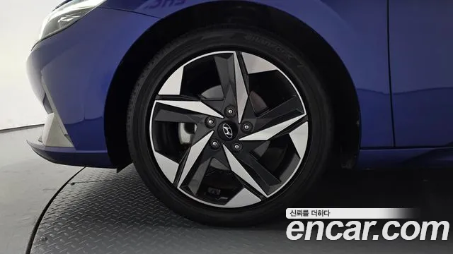 Hyundai Avante 2021 thumb 4