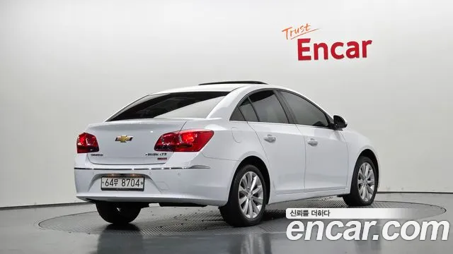 ChevroletGMDaewoo Cruze 2015 thumb 2