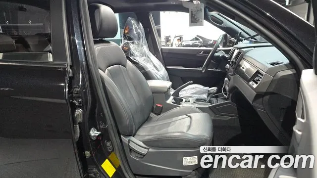 KG_Mobility_Ssangyong Rexton 2022 thumb 12