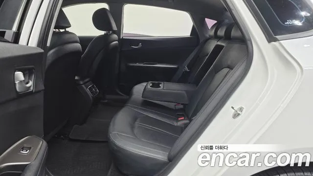 Kia K5 2019 thumb 12