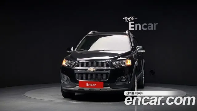 ChevroletGMDaewoo Captiva 2013 thumb 3