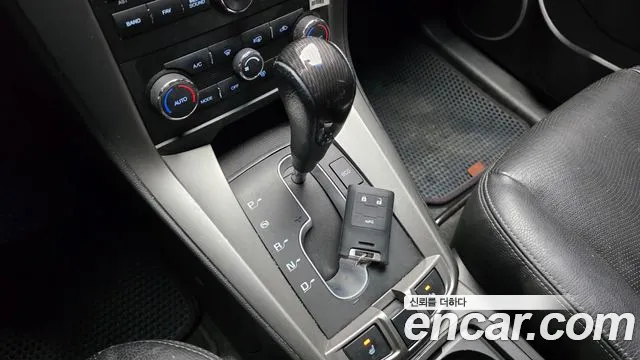 ChevroletGMDaewoo Captiva 2013 thumb 9