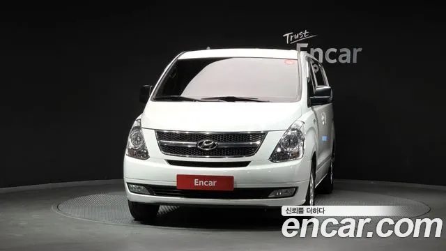Hyundai Starex 2013 thumb 3