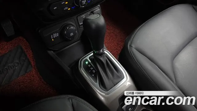 Jeep Renegade 2021 thumb 9