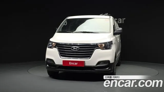 Hyundai Starex 2018 thumb 3