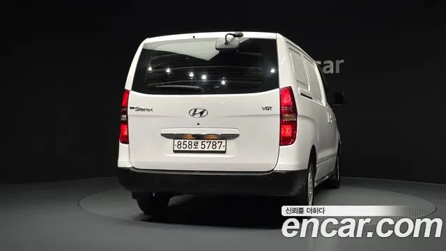 Hyundai Starex 2018 thumb 4