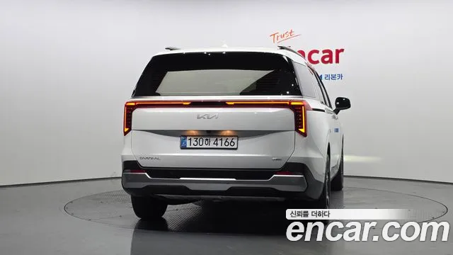 Kia Carnival 2025 thumb 3