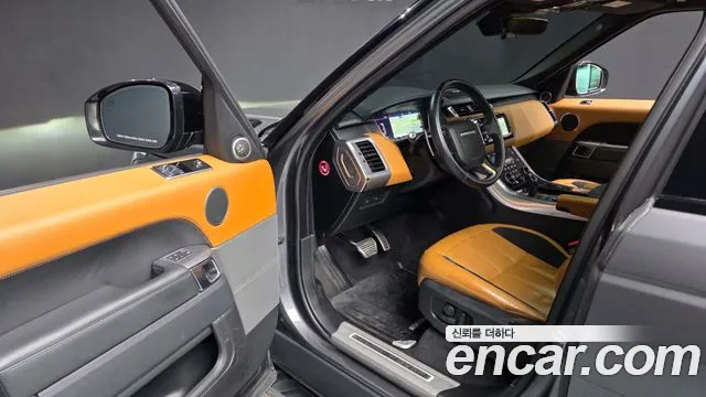 Land Rover Range Rover Sport 2019 thumb 10