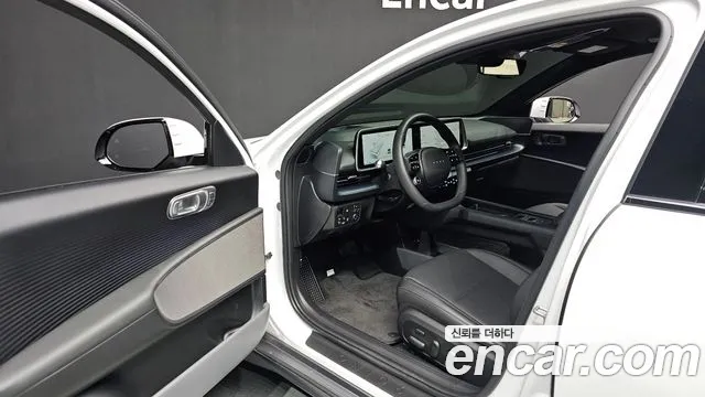 Hyundai IONIQ 6 2023 thumb 10
