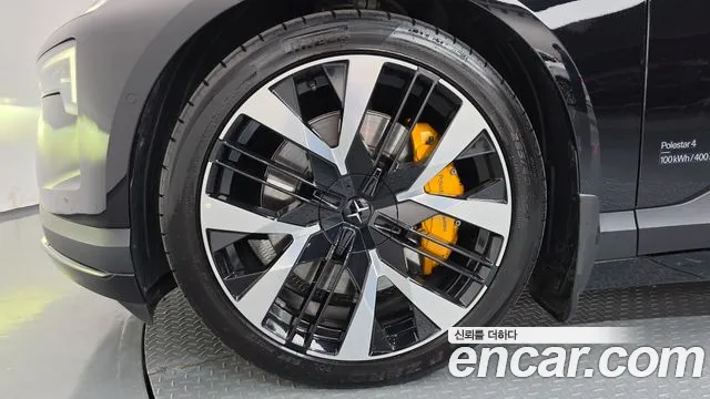 Polestar 4 2025 thumb 5