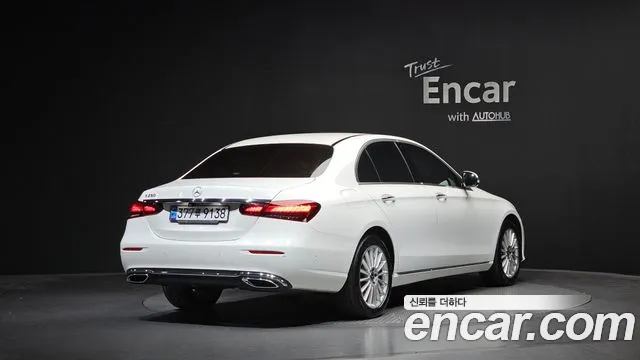 Mercedes-Benz E-Класс 2021 thumb 2