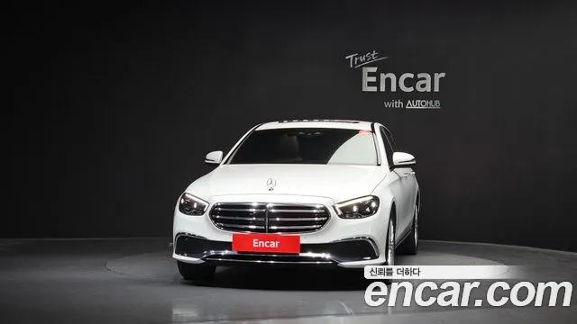 Mercedes-Benz E-Класс 2021 thumb 3