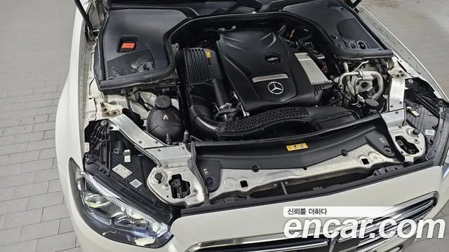 Mercedes-Benz E-Класс 2021 thumb 6