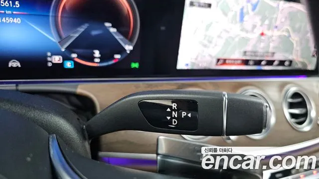 Mercedes-Benz E-Класс 2021 thumb 9