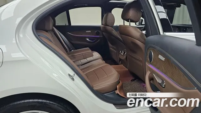 Mercedes-Benz E-Класс 2021 thumb 11