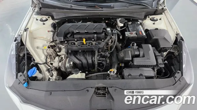 Hyundai Avante 2021 thumb 6