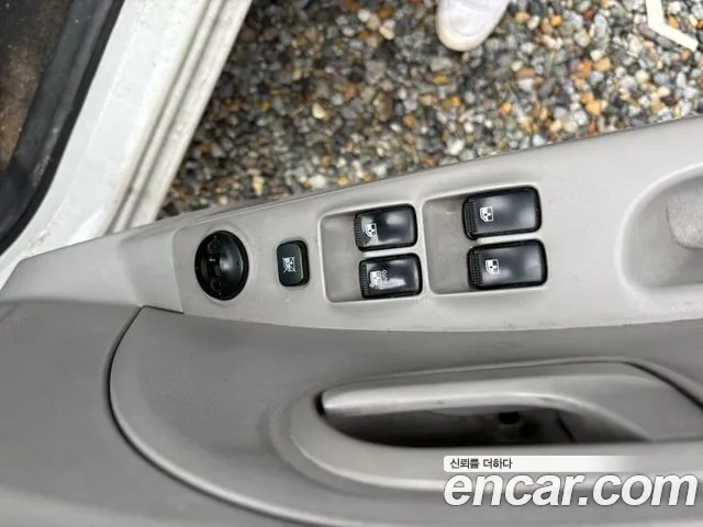 Kia Morning 2010 thumb 9