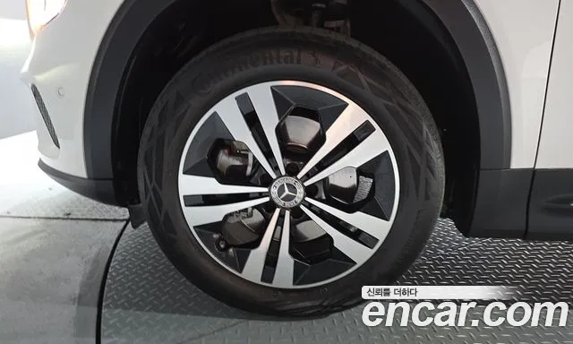 Mercedes-Benz GLB 2022 thumb 4