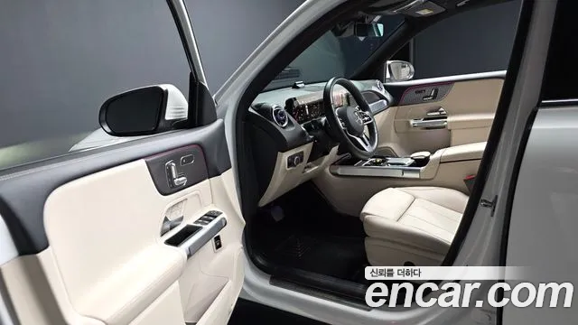 Mercedes-Benz GLB 2022 thumb 9