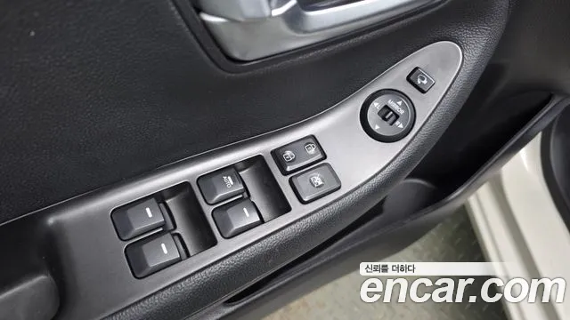 Kia Morning 2014 thumb 12