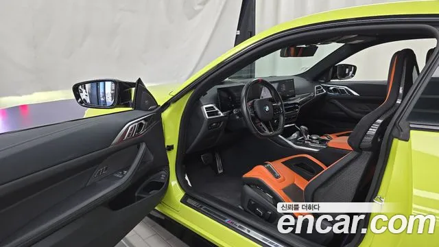 BMW M4 2025 thumb 10