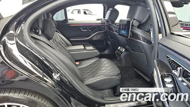 Mercedes-Benz S-Класс 2022 thumb 12