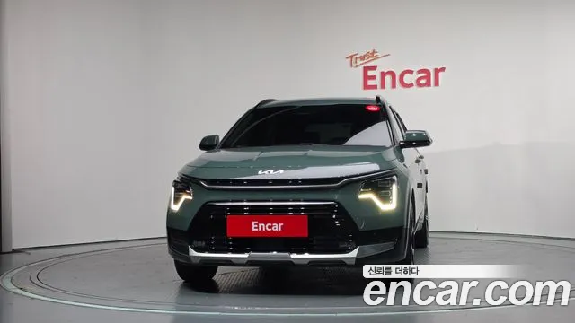Kia Niro 2022 thumb 3