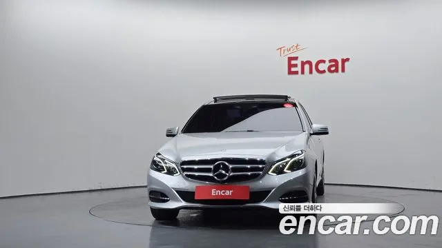 Mercedes-Benz E-Класс 2015 thumb 3