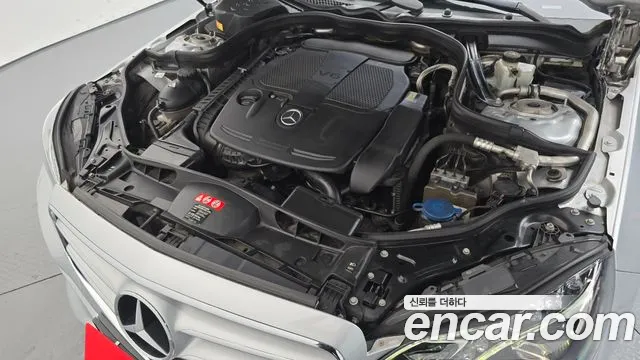 Mercedes-Benz E-Класс 2015 thumb 6