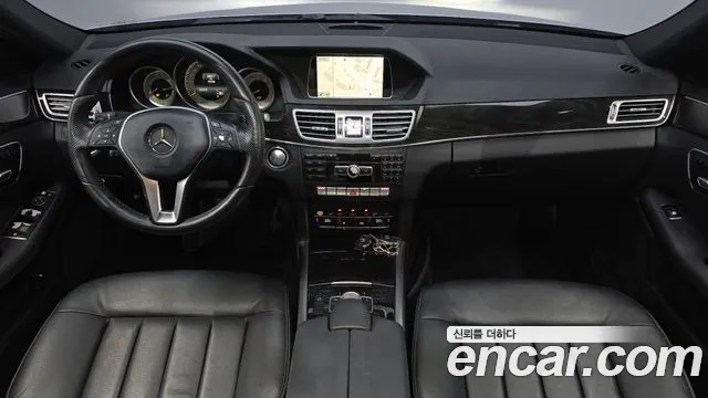 Mercedes-Benz E-Класс 2015 thumb 7