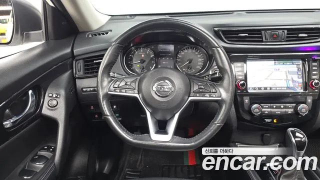 Nissan X-Trail 2018 thumb 12