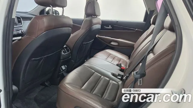 Kia Sorento 2015 thumb 11