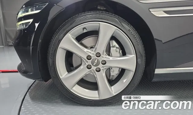 Genesis G80 2020 thumb 4