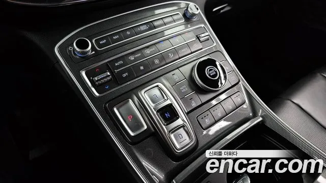 Hyundai Santa Fe 2020 thumb 9