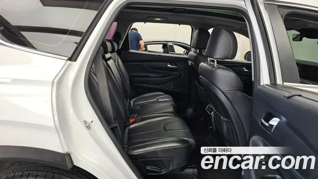 Hyundai Santa Fe 2020 thumb 12