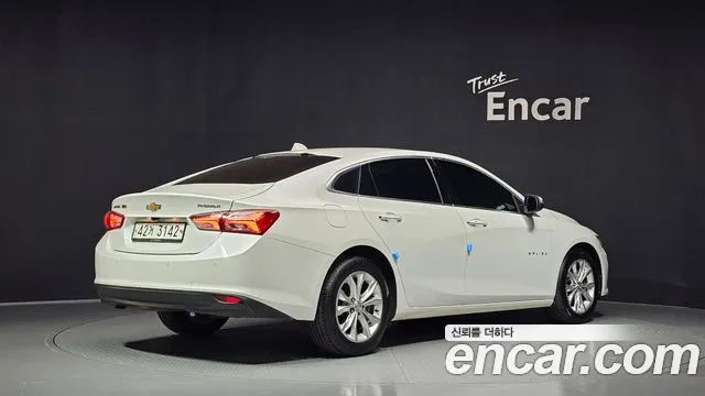 ChevroletGMDaewoo Malibu 2018 thumb 2