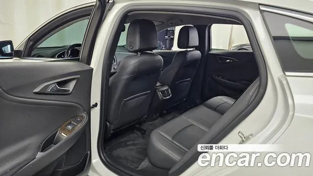 ChevroletGMDaewoo Malibu 2018 thumb 12