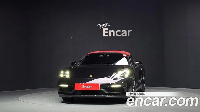 Porsche Cayman 2024 thumb 3