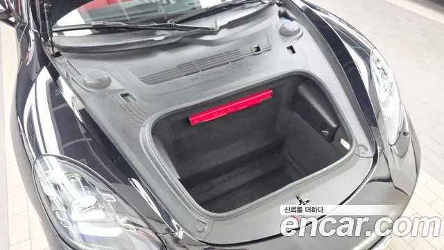Porsche Cayman 2024 thumb 6