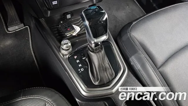 KG_Mobility_Ssangyong TIBOLI 2022 thumb 9
